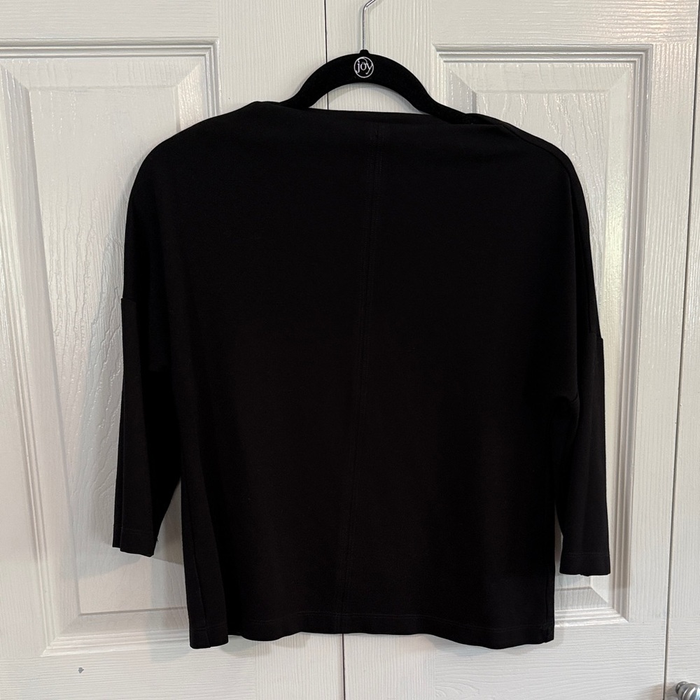 Trina Turk Elegant Black 3/4 Sleeve Tee